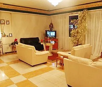Laodamia Hotell 4*